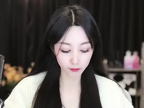 Nuyoah-77 online show from January 2025 03:49:01 PM