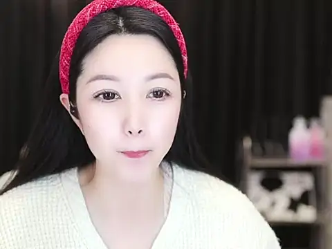 Snapshot of Nuyoah-77 chatting on March 2025 03:45:02 PM Nuyoah-77 online show from March 2025 03:45:02 PM