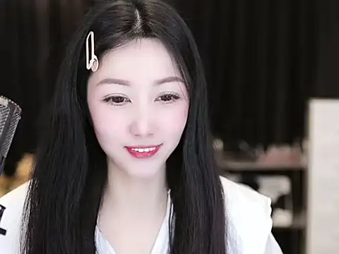 Snapshot of Nuyoah-77 chatting on March 2025 04:13:01 PM Nuyoah-77 online show from March 2025 04:13:01 PM