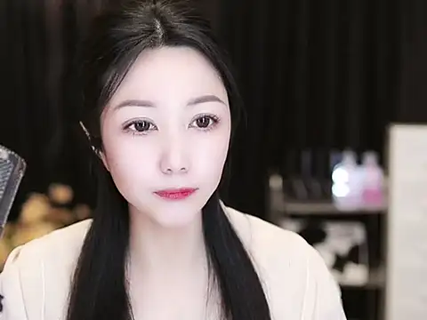 Snapshot of Nuyoah-77 chatting on March 2025 03:25:02 PM Nuyoah-77 online show from March 2025 03:25:02 PM