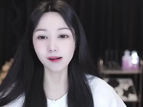 Nuyoah-77 online show from March 2026 08:33:02 AM