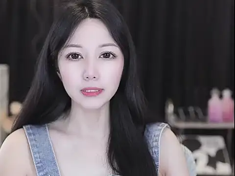 Nuyoah-77 online show from April 2026 05:54:01 AM