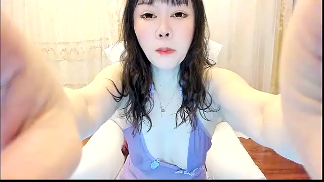 Pennyee online show from February 2026 12:31:01 AM