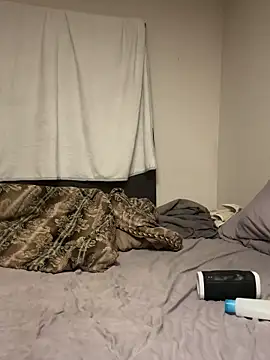 Snapshot of treatbobnicer chatting on November 2025 04:34:01 AM treatbobnicer online show from November 2025 04:34:01 AM