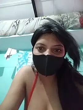 Hotty-Divya online show from May 2026 03:24:02 AM