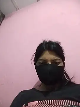 Hotty-Divya online show from May 2026 02:33:01 PM