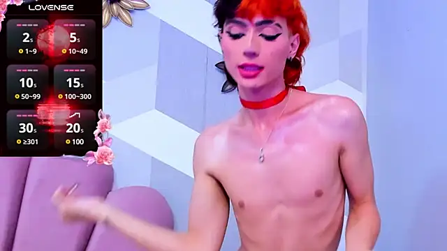 Snapshot of KylieMonnett chatting on February 2025 07:38:02 AM KylieMonnett online show from February 2025 07:38:02 AM