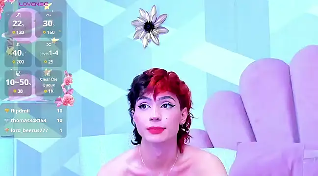 Snapshot of KylieMonnett chatting on March 2025 03:51:02 AM KylieMonnett online show from March 2025 03:51:02 AM