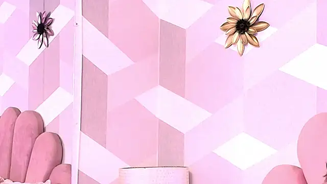 KylieMonnett online show from January 2026 06:02:02 PM