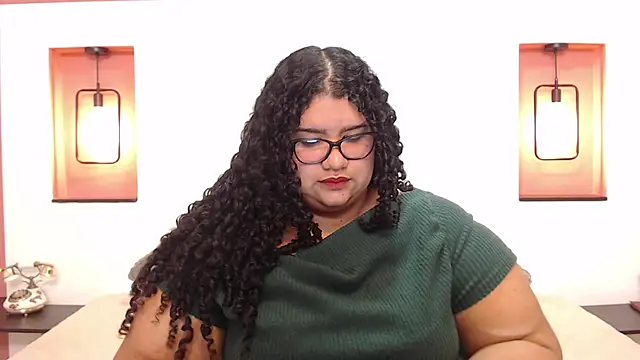 Miley Collins online show from January 2025 04:27:01 PM