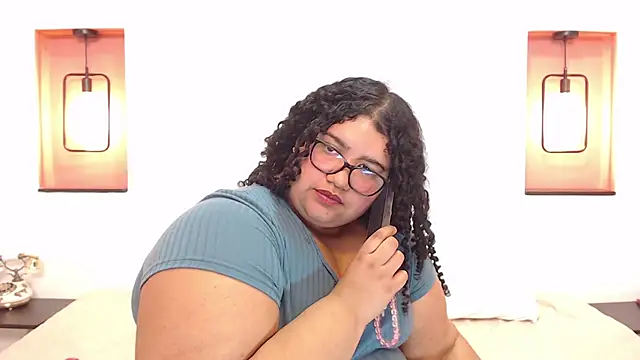 Miley Collins online show from January 2025 11:24:01 PM