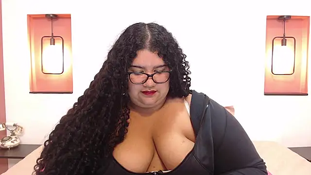 Miley Collins online show from February 2025 12:57:02 AM