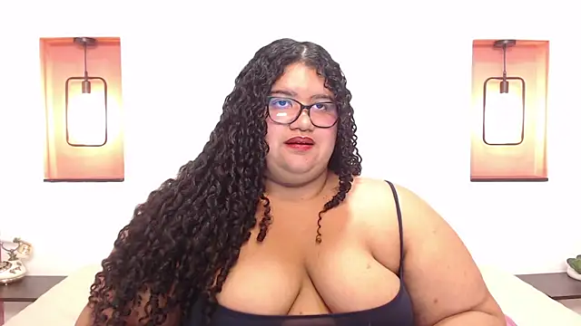 Miley Collins online show from February 2025 11:46:02 PM