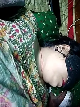 Lustyful Couple online show from November 2025 11:15:02 PM