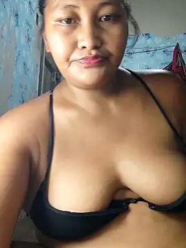 Sweetchuby1995 online show from May 2026 04:04:02 PM