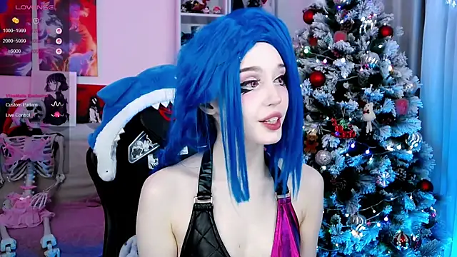 Snapshot of _Sparkland_ chatting on November 2025 08:10:01 PM Sparkland online show from November 2025 08:10:01 PM