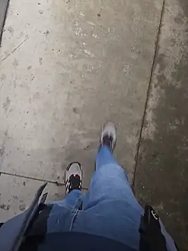 Keshuloveyou online show from December 2024 06:06:01 AM