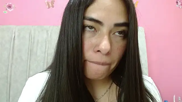 Snapshot of missexy303av chatting on February 2025 07:44:02 AM missexy303av online show from February 2025 07:44:02 AM