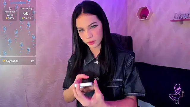 andy bell x online show from November 2025 02:44:02 AM