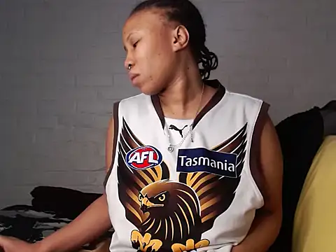 DrippinCaramelCutie online show from November 2025 08:42:01 PM