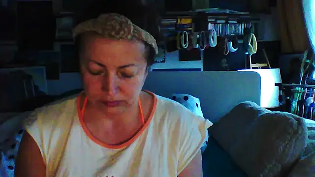 MariaAnaSunshine online show from November 2025 07:29:02 AM