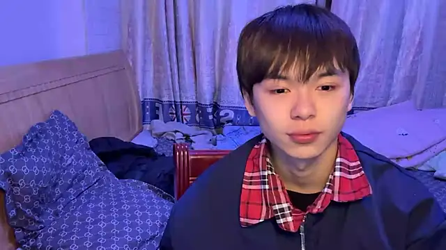 xiaottt1918 online show from January 2025 02:43:01 PM