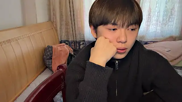 xiaottt1918 online show from January 2025 09:02:02 AM