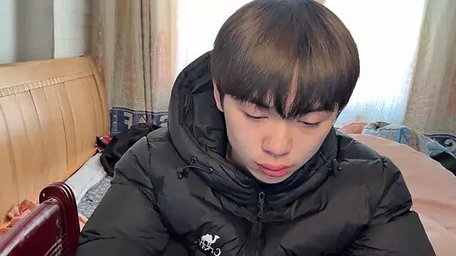 xiaottt1918 online show from January 2025 05:32:01 AM