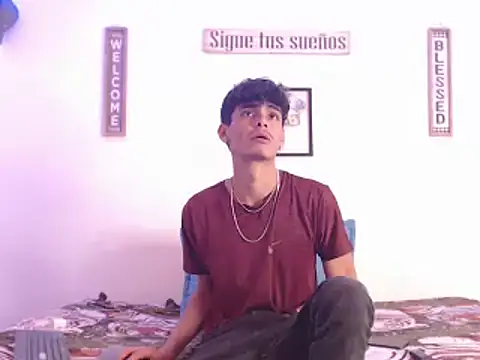 Snapshot of harrytomson_1 chatting on January 2025 09:36:02 AM harrytomson 1 online show from January 2025 09:36:02 AM