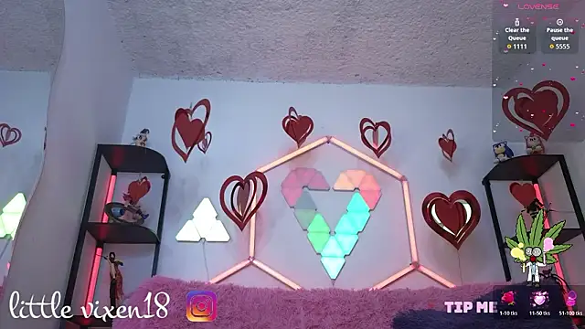 Snapshot of littlevixen18 chatting on February 2026 02:15:02 PM littlevixen18 online show from February 2026 02:15:02 PM