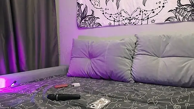 charlie din online show from April 2026 12:43:02 AM