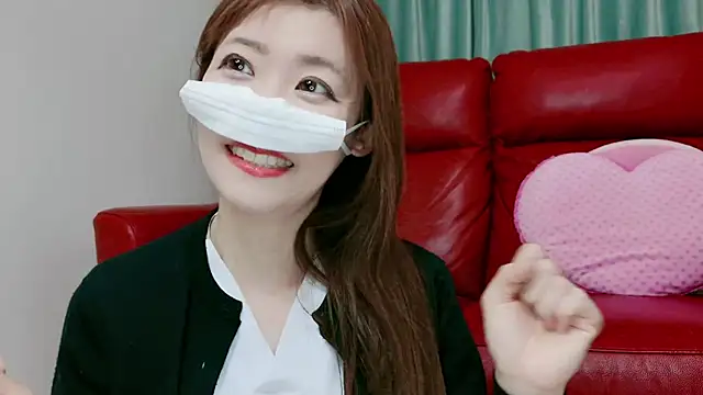 Snapshot of erokangoshi-nene chatting on February 2025 06:53:01 PM erokangoshi-nene online show from February 2025 06:53:01 PM