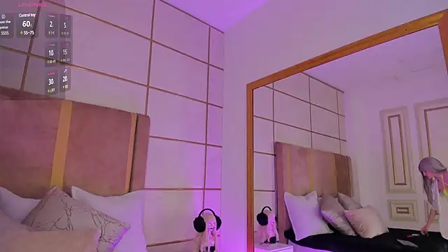 Snapshot of Kittenmeuw chatting on February 2025 04:15:02 AM Kittenmeuw online show from February 2025 04:15:02 AM