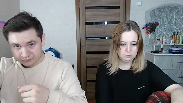 Kristy-Max online show from February 2025 07:23:01 AM