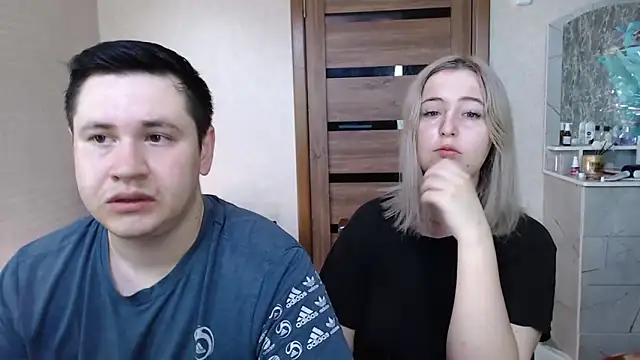 Kristy-Max online show from March 2025 05:09:02 AM