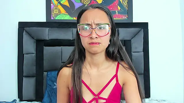 tatiana valencia online show from January 2025 06:20:01 PM