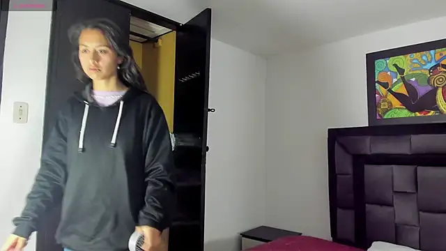 tatiana valencia online show from February 2025 11:34:02 AM