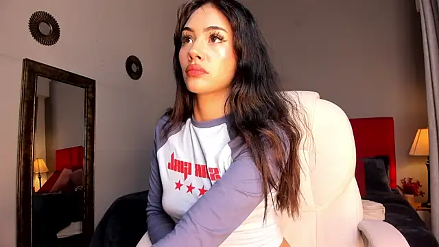 Snapshot of Giovanna_oliveira chatting on June 2026 05:32:02 AM Giovanna oliveira online show from June 2026 05:32:02 AM