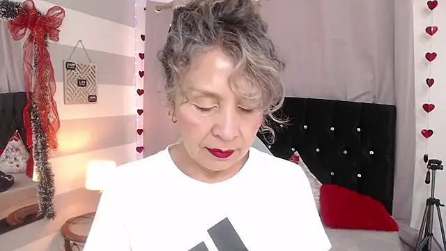 Afrodita sg online show from December 2025 02:14:02 PM