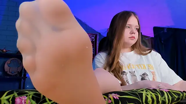 footfetish baby online show from March 2026 04:58:02 PM