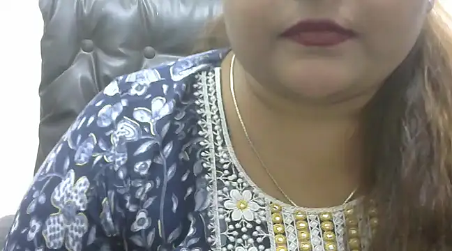 Snapshot of yours_jassi chatting on February 2025 09:08:02 AM yours jassi online show from February 2025 09:08:02 AM