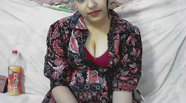 Snapshot of yours_jassi chatting on March 2025 09:10:01 AM yours jassi online show from March 2025 09:10:01 AM