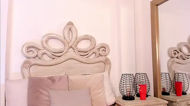 Snapshot of Victoria_vallejo_ chatting on March 2025 11:37:02 AM Victoria vallejo online show from March 2025 11:37:02 AM