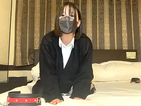 Snapshot of Angels1-2-3-4-5 chatting on December 2024 09:44:01 AM Angels1-2-3-4-5 online show from December 2024 09:44:01 AM