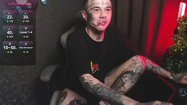 Snapshot of lonelycrystal chatting on December 2024 04:54:01 PM lonelycrystal online show from December 2024 04:54:01 PM