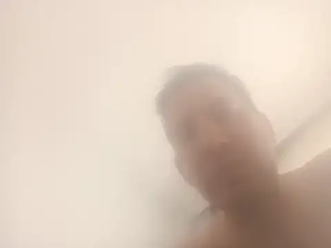 Snapshot of Karizmatikman chatting on February 2025 01:00:02 PM Karizmatikman online show from February 2025 01:00:02 PM