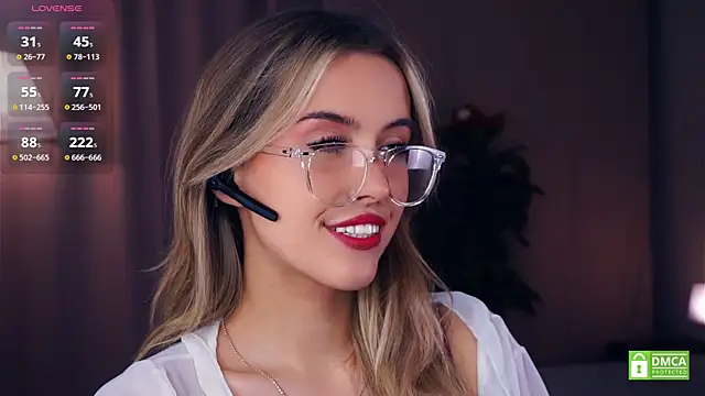 FannyHewson online show from September 2025 08:09:02 PM