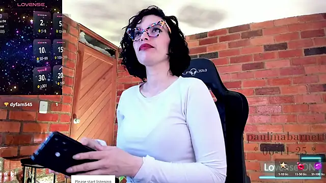 Snapshot of paulinabarnett- chatting on November 2025 02:51:01 PM paulinabarnett- online show from November 2025 02:51:01 PM