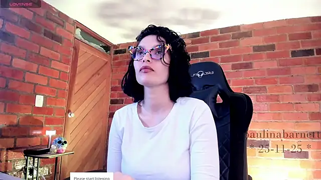 Snapshot of paulinabarnett- chatting on November 2025 02:12:02 AM paulinabarnett- online show from November 2025 02:12:02 AM