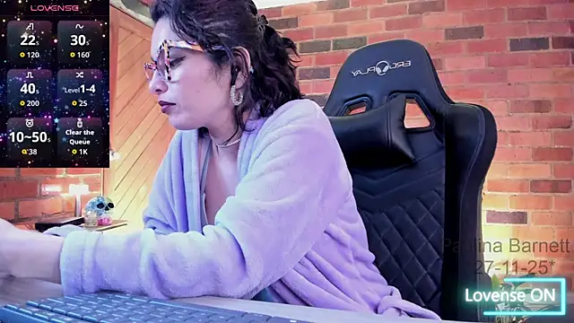 Snapshot of paulinabarnett- chatting on November 2025 08:16:02 AM paulinabarnett- online show from November 2025 08:16:02 AM